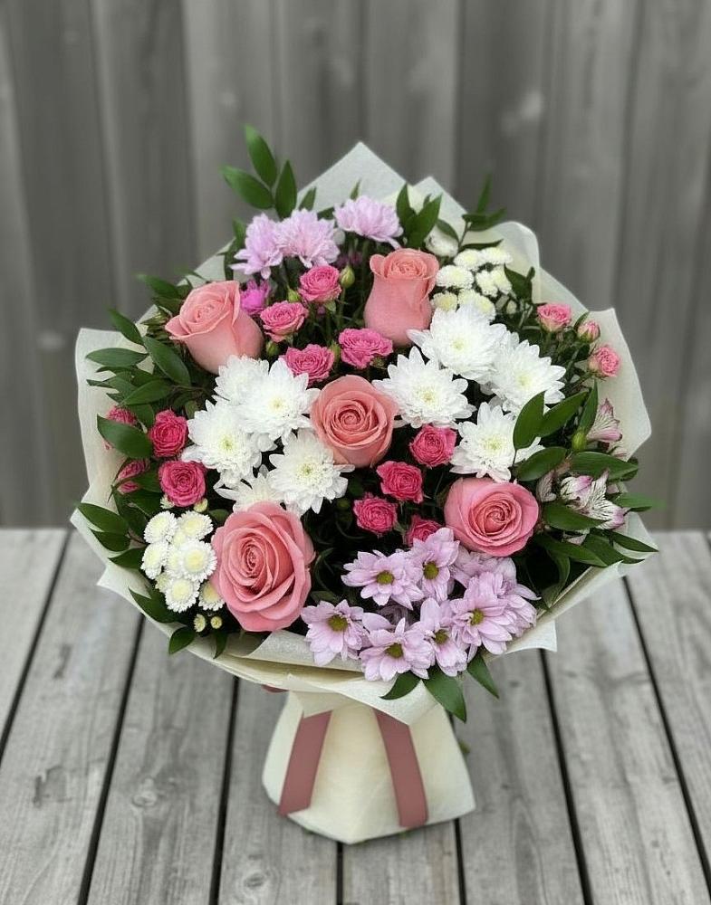 Букет цветов из: Альстромерии, Гвоздики, Розы и Хризантемы в Гавердовский