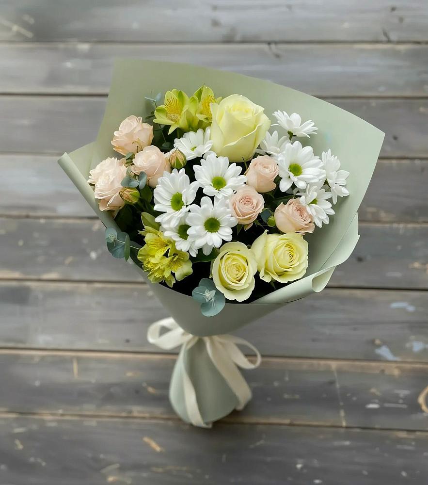 Букет цветов из: Альстромерии, Розы и Хризантемы в Гавердовский