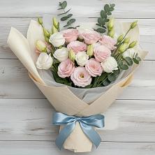 Букет цветов из:  Лизиантусы в Гавердовский