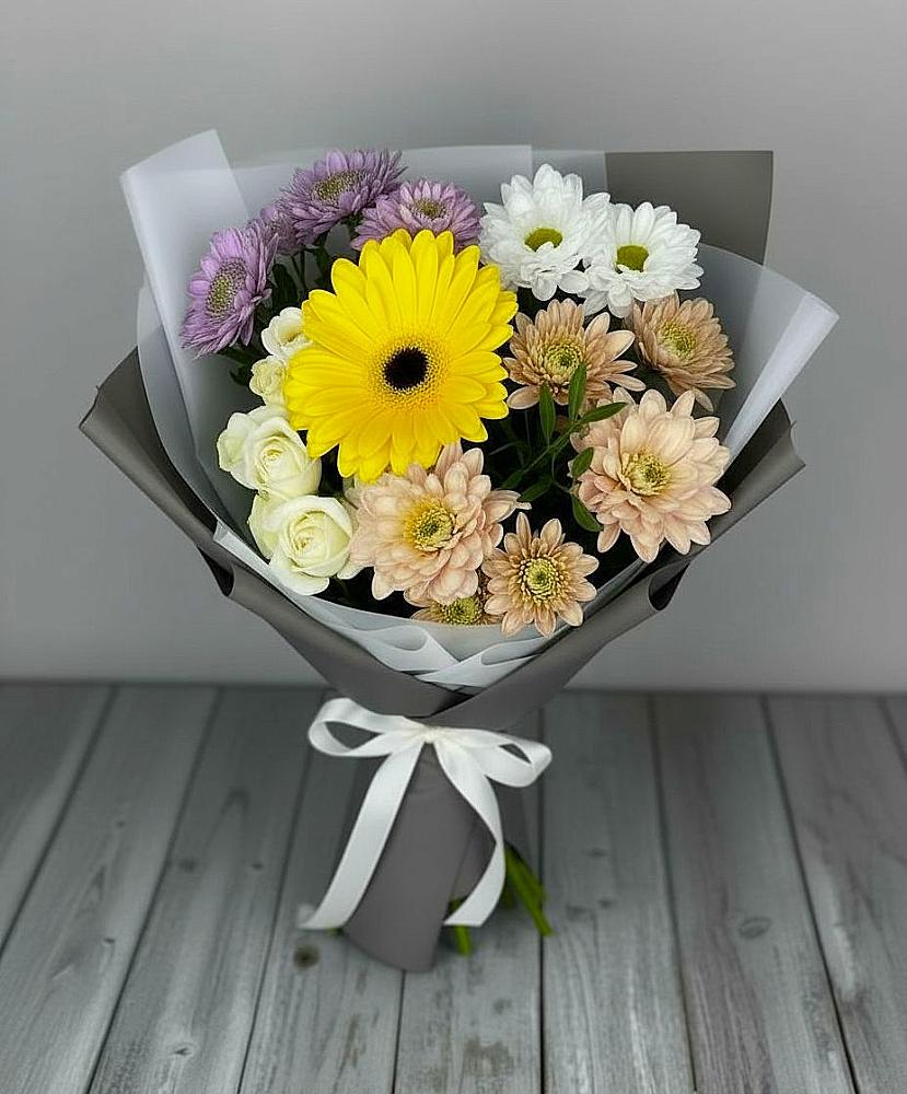 Букет цветов из: Розы, Герберы и Хризантемы в Гавердовский