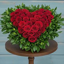 Цветочная композиция из Розы в виде сердца в Гавердовский