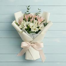 Букет цветов из:  Альстромерии в Гавердовский