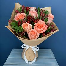 Букет цветов из:  Розы и Альстромерии в Гавердовский