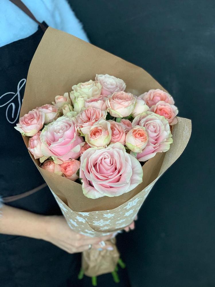 Букет цветов из: Хризантемы и Розы в Гавердовский