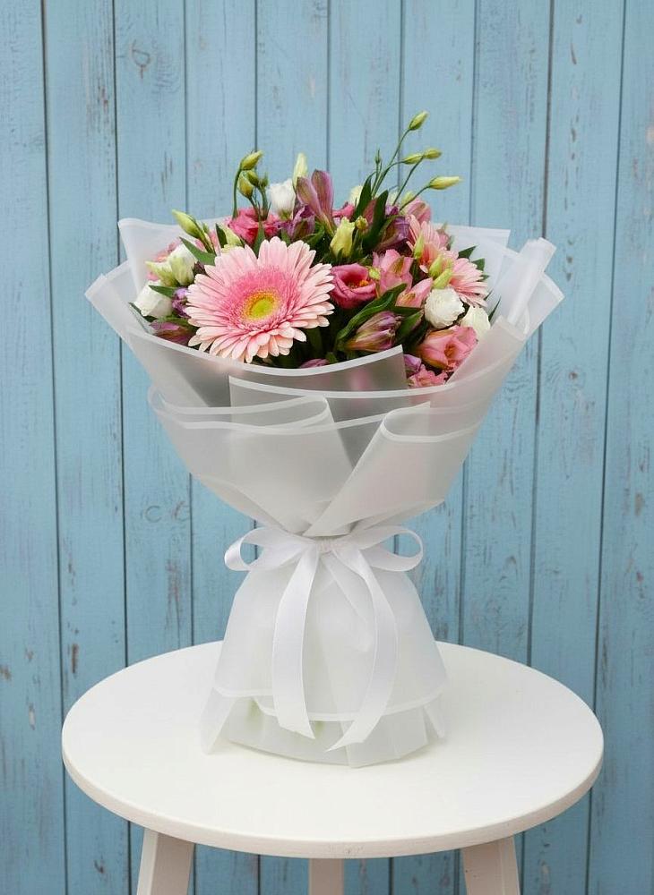 Букет цветов из: Герберы, Альстромерии и Лизиантусы в Гавердовский