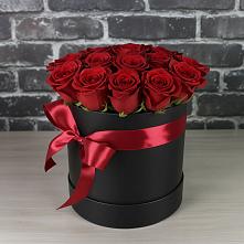 Цветочная композиция из Розы в шляпной коробке в Гавердовский