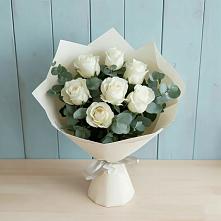 Букет Белые розы в Эвкалипте в Гавердовский