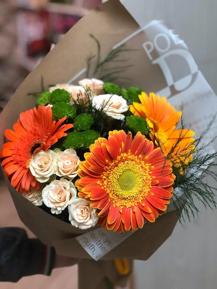 Букет цветов из: Герберы, Хризантемы и Розы в Гавердовский