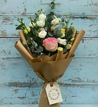 Букет цветов из:  Розы и Лизиантусы в Гавердовский