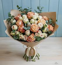 Букет цветов из:  Альстромерии и Розы в Гавердовский