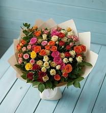 Букет Микс из разноцветных кустовых роз в Гавердовский