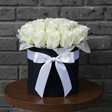 Цветочная композиция из Розы в шляпной коробке в Гавердовский